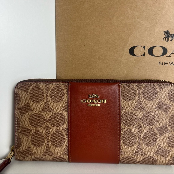 NWT Coach Color-Block Coated Canvas Signature Slim Accordion Zip - Picture 4 of 11